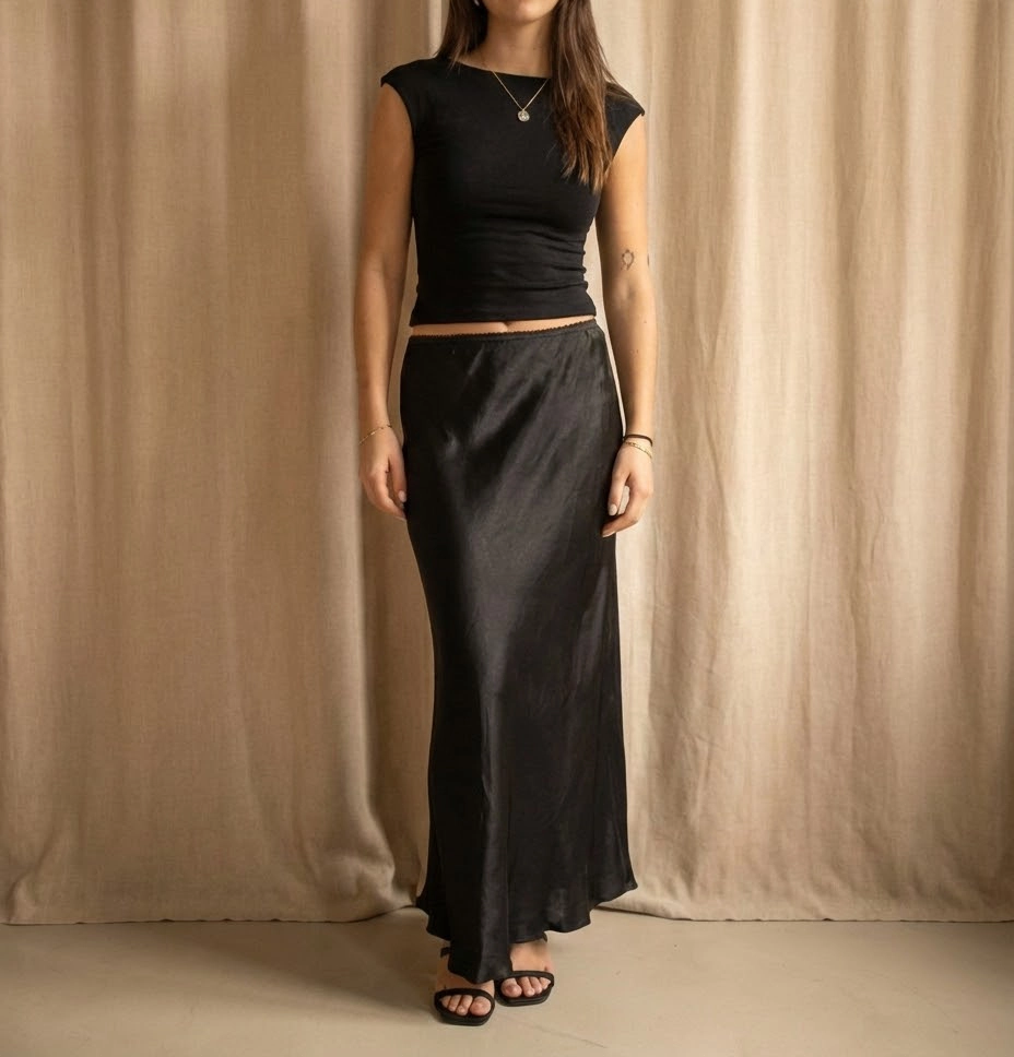 maxi skirt in classic black—timeless