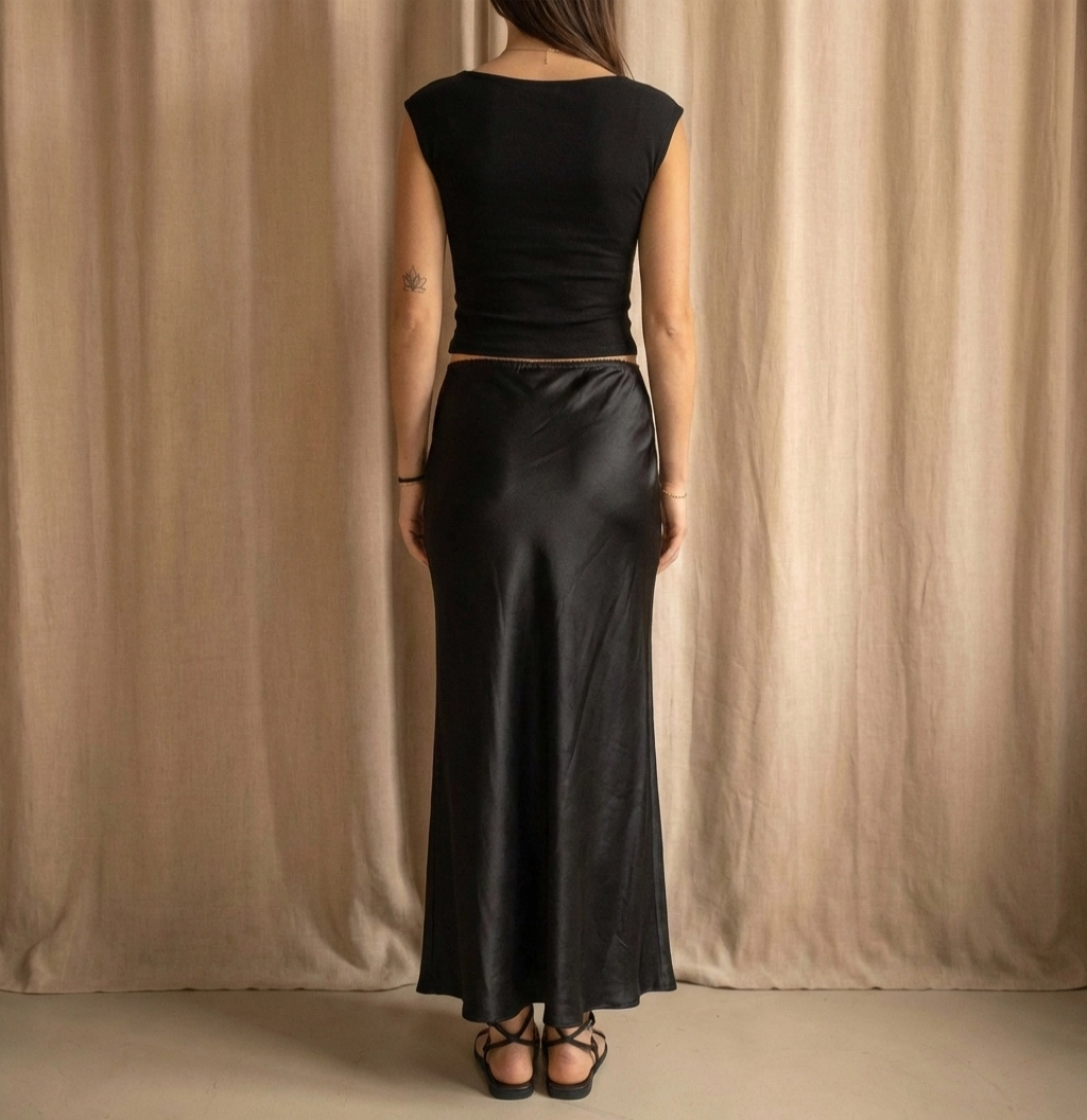 maxi skirt in classic black—timeless