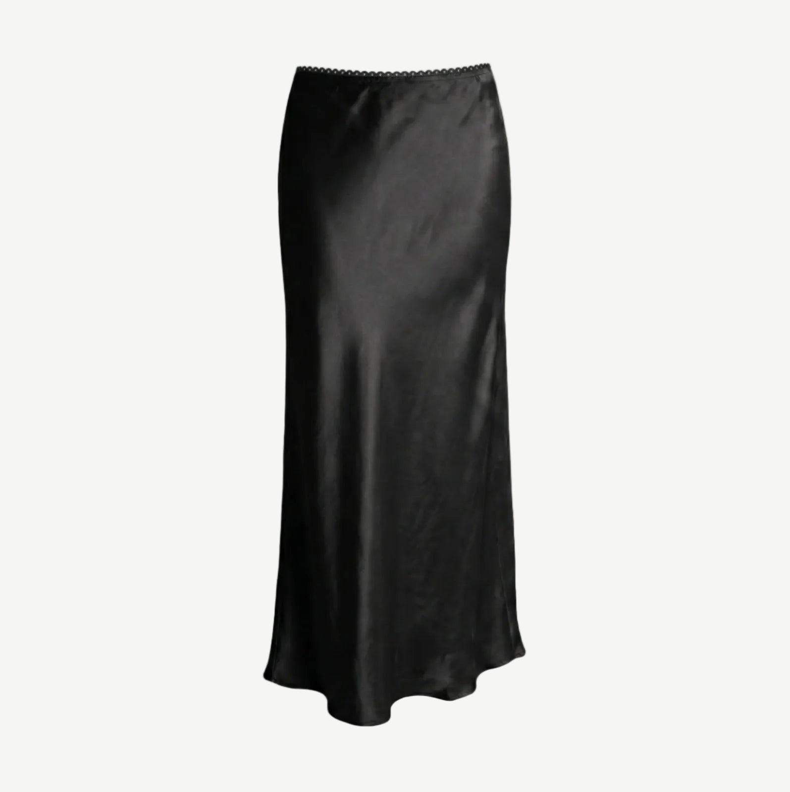 maxi skirt in classic black—timeless